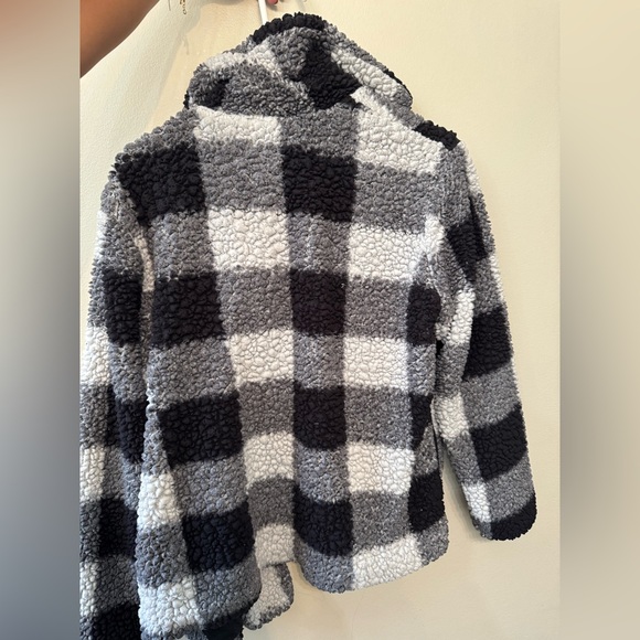 Checkered Shacket - Picture 2 of 2